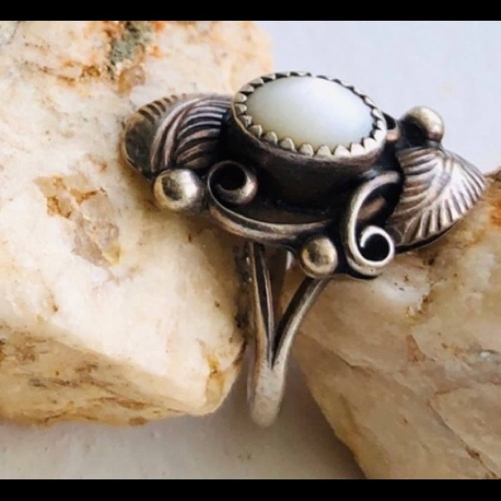 Navajo Benson Manygoats Sterling Mother Of Pearl R